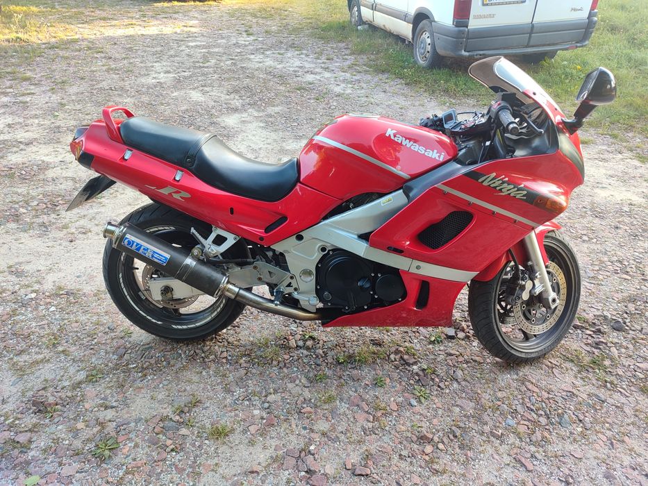 Кавасакі Kawasaki ZZR 400