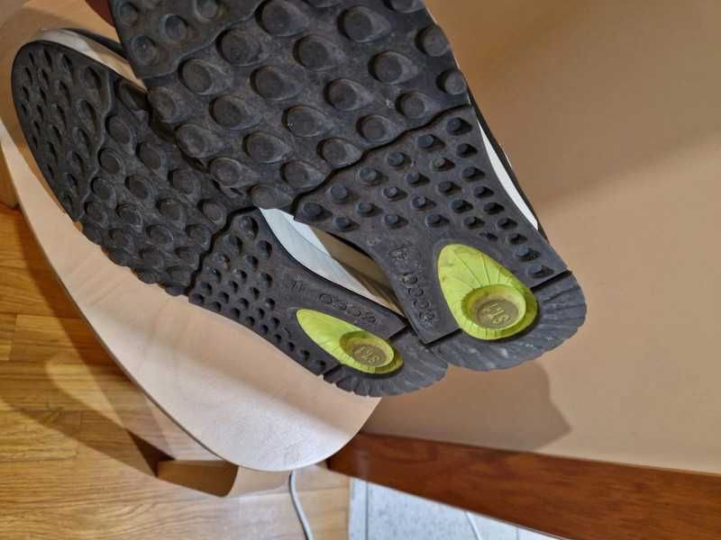 Sapatilhas Ecco S.T.1