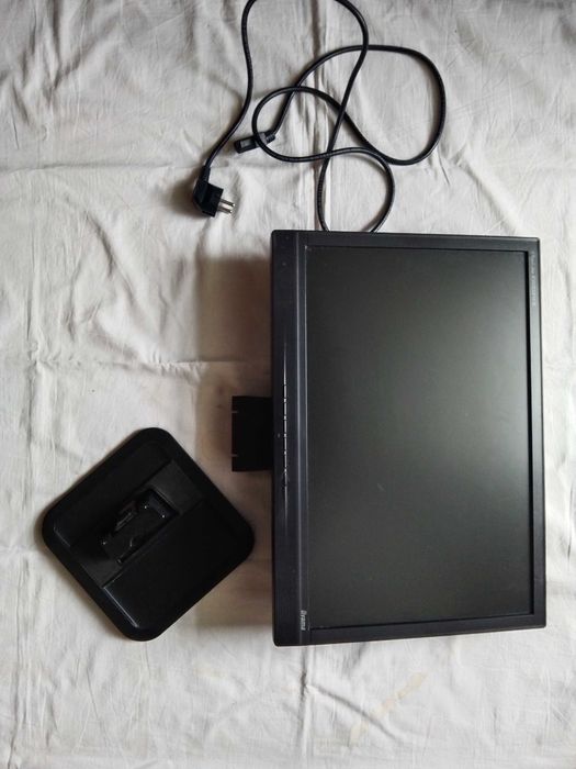 Monitor do komputera , iiyama pro lite E 2002 WS