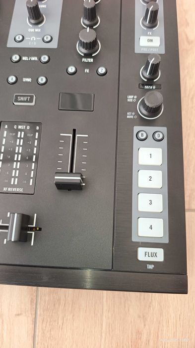 Mikser NI Traktor Kontrol Z2