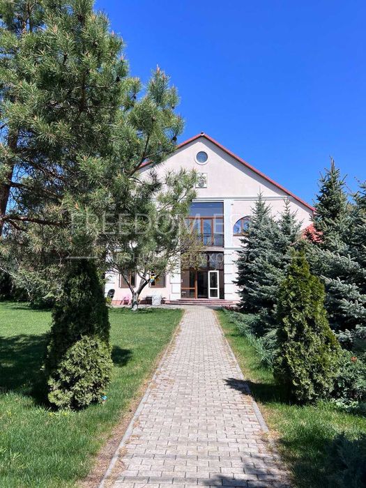 280 тыс.$ Продажа / Красивый дом на ХТЗ / Коттедж в закрытом поселке /