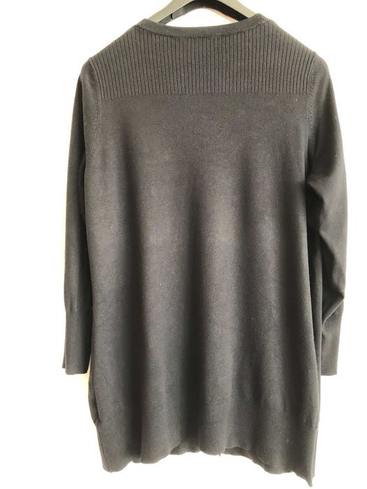 Sweter czarny 52