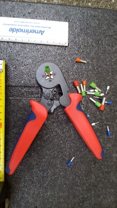 Alicate de cravar ponteiras