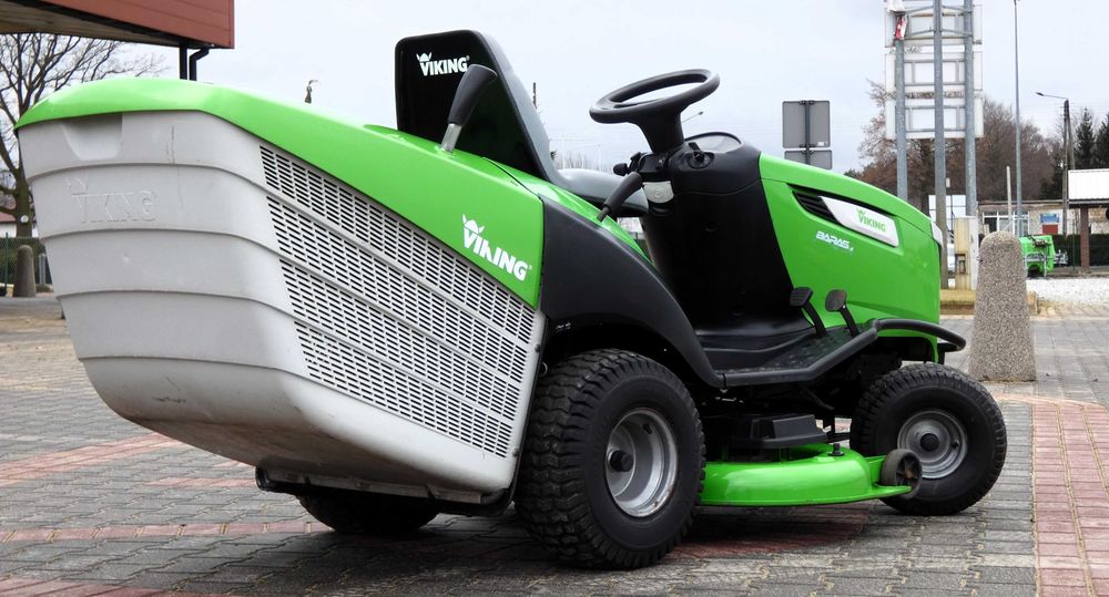 Traktor kosiarka Viking T5 MT5112.0 Z B&S 2 Cylindry (260210.6) Baras