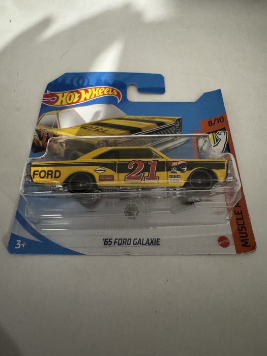 Hot Wheels Treasure Hunt