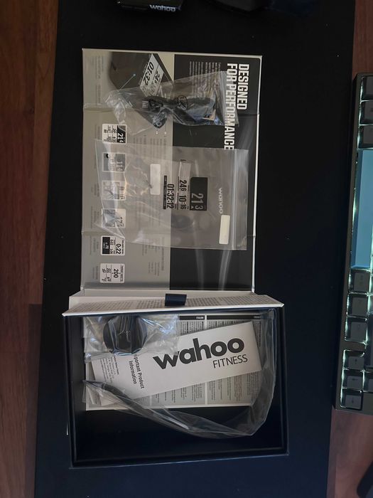 Wahoo ELEMNT BOLT V1 (Stealth Edition)