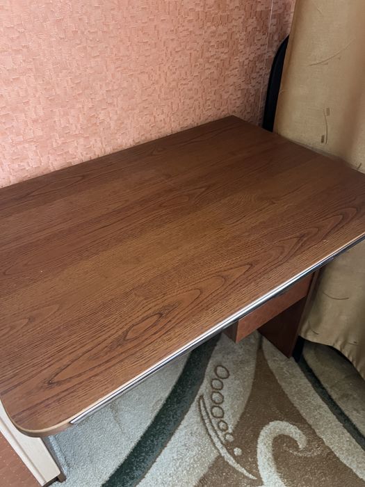 Письмений столик