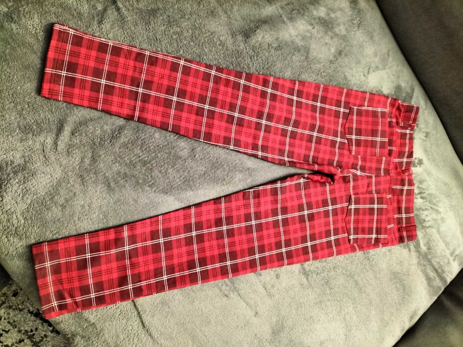 Nowe spodnie dla dziewczynki Little Kids 134