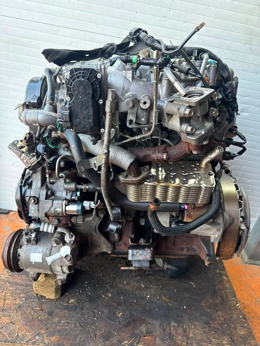 Motor completo MITSUBISHI L200 Pick Up Chassis (K3_T, K0_T, K1_T, K2_T