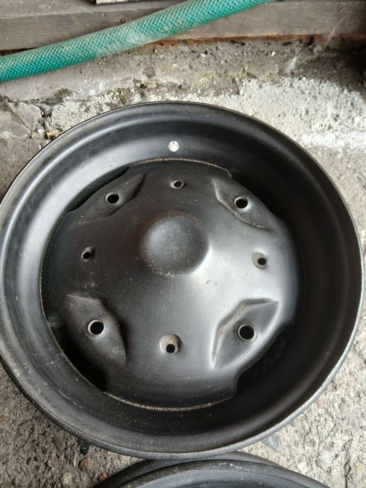 Felgi starego typu do malucha
