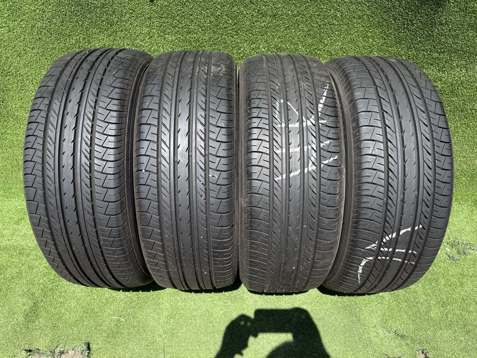 Резина Шини 225/55 R18 Yokohama E70