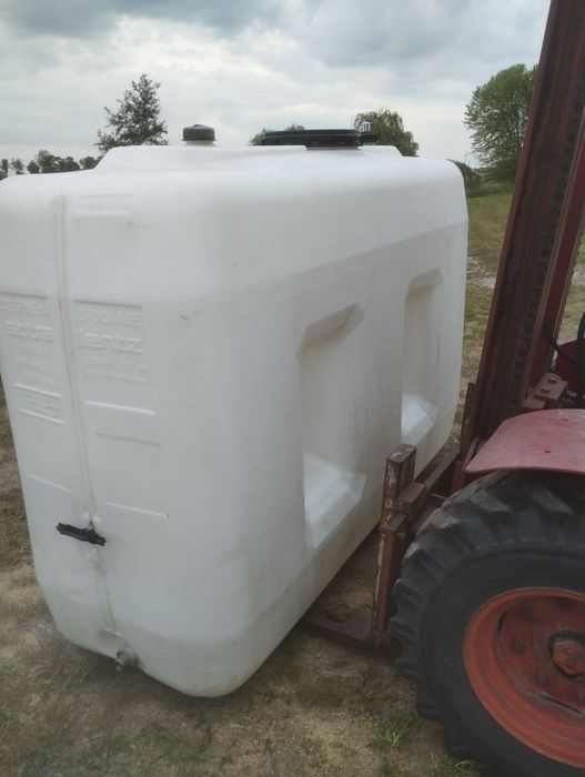 Zbiornik 3000 l przewierty rsm woda paliwo