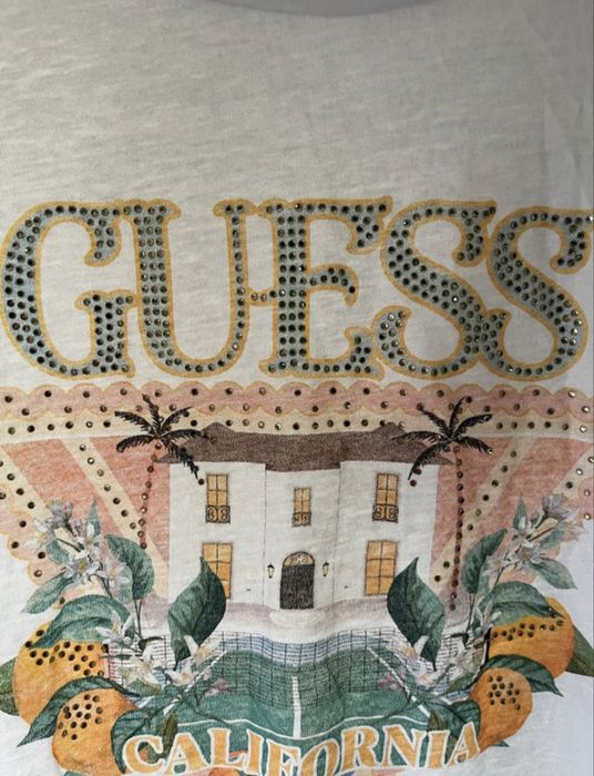 Tshirt Guess xl branca e tons laranja