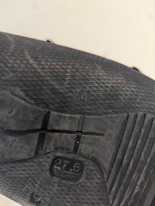 Fischer RC PRO 120 на широку ногу - 275 мм довжина 102 мм ширина