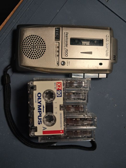 Диктофон Olympus J500