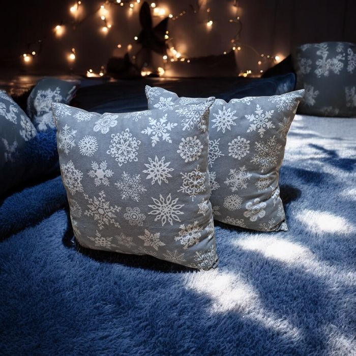 Подушка декоративна новорічна • наволочка на замку • різні дизайни