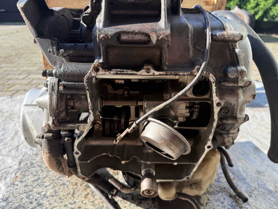 Honda CBR 600 F4 2000 - Silnik