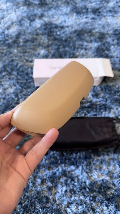 Кейс для окулярів в Авто