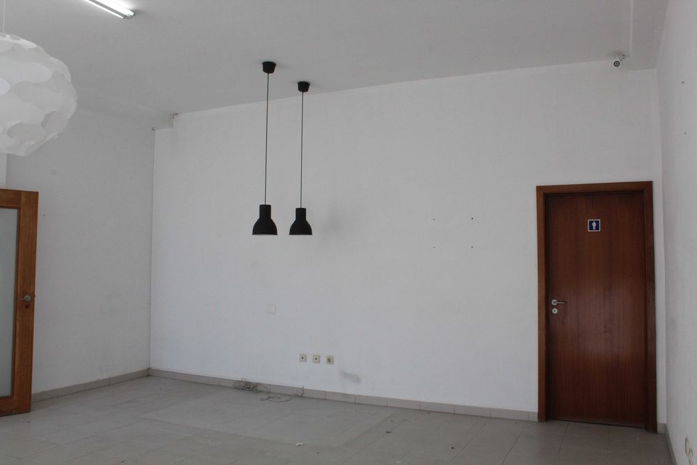 ARRENDAMENTO ARMAZÉM PAVILHÃO INDUSTRIAL VILA NOVA FAMALICAO