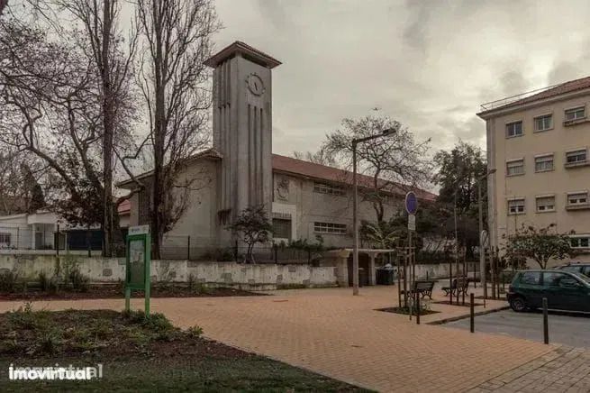 Elegante mini Duplex localização privilegiada no coração de Alvalade