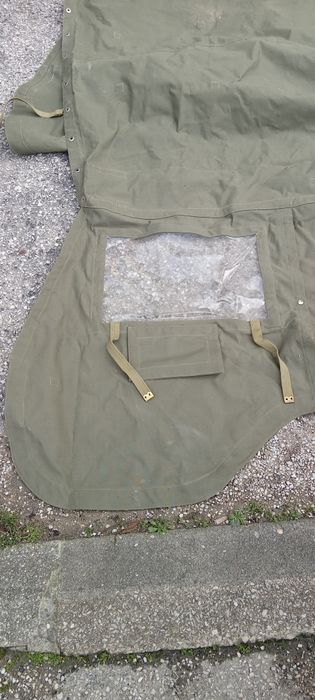 Capota para veiculo militar antigo