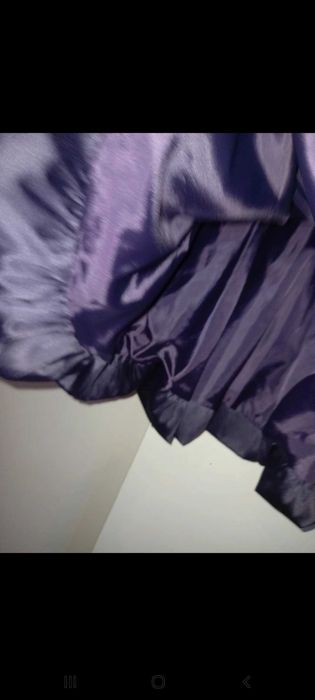 Vestido de cerimónia, roxo, fundo embaulado/camoneano  - S - Cerimónia