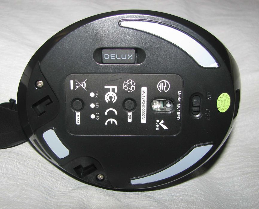 Вертикальна ергономічна мишка Delux  M618 PLUS