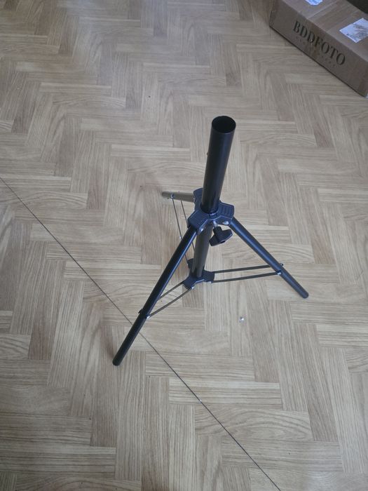 Sprzedam cały zestaw statyw do tła