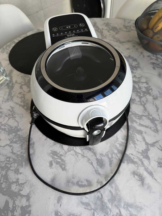Fritadeira sem Óleo TEFAL Actifry Genius