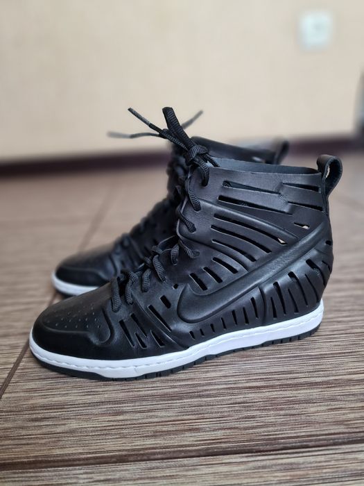 кросівки Nike Dunk Sky Hi 2.0 Joli Black, оригінал
Стан нових
устілка