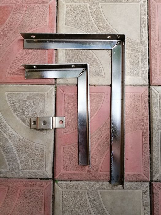 Крепежный уголок, угол на стену, держатель