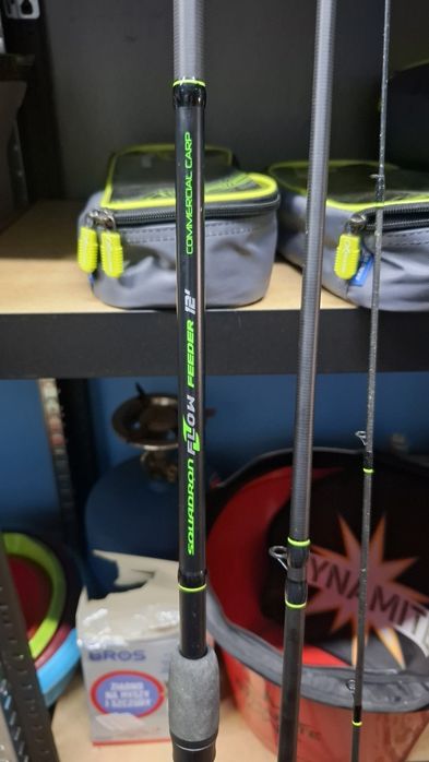 Flagman squadron flow feeder commercial carp 3,60/11ft/90g/4x szczytówka.