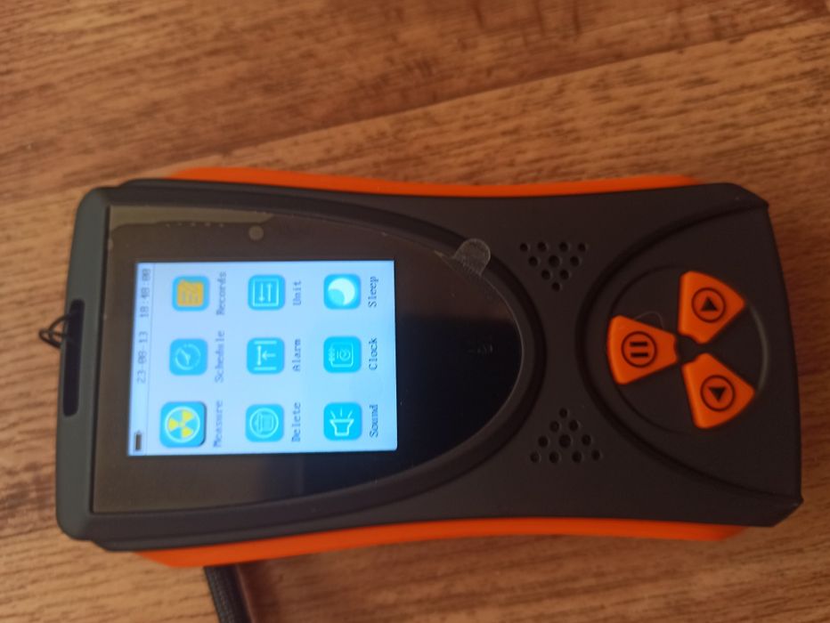 Портативный дозиметр радиации