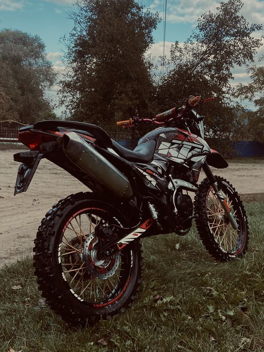 Продам шенрай 200