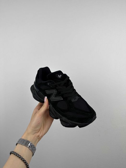 Кросівки New Balance 9060 Triple Black: 2 680 грн. - Кроссовки для