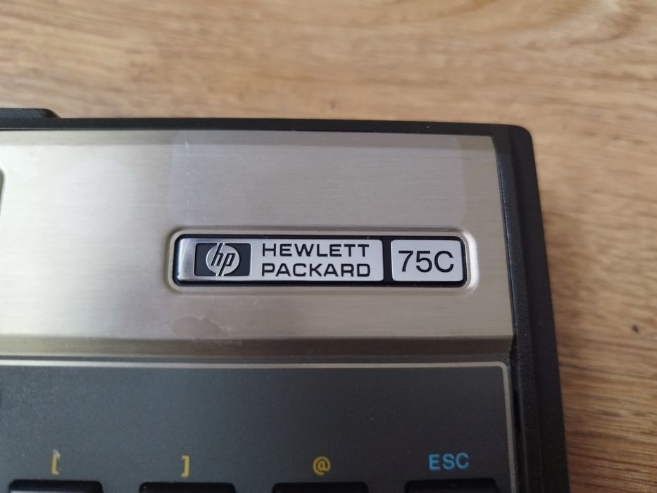 Hewlett-Packard HP-75C, przenośny komputer kieszonkowy z 1982 roku.