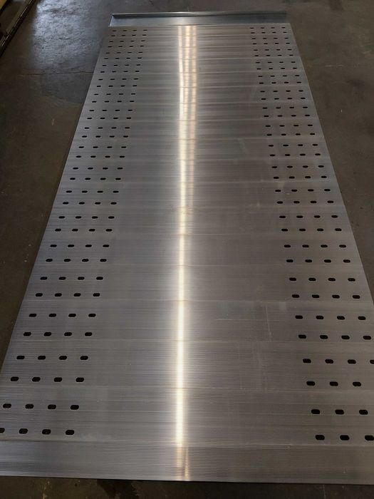 Panel Deska Podłoga Aluminiowa Laweta Autolaweta Najazd SZEROKI 25CM