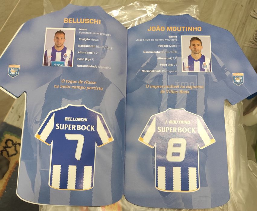 Caderneta Cromos Epoca 2010/2011 Porto