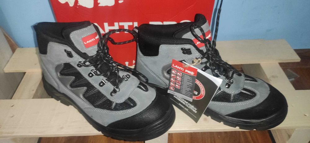 Buty robocze kat. S3 Lahti Pro LPTOMF rozm.46