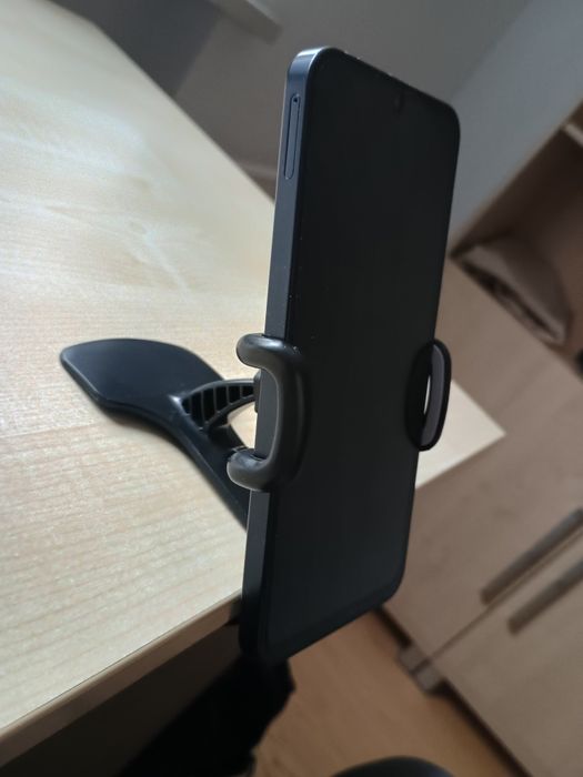 Uchwyt samochodowy do telefonu