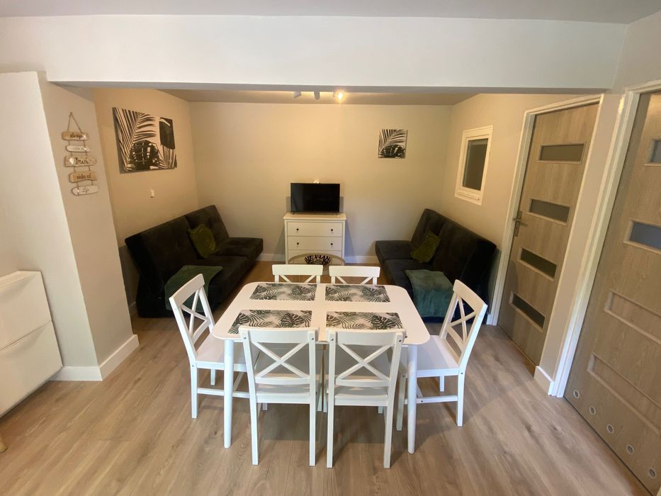 DOMKI SKOROCHÓW (3) i (10) jezioro nyskie-2,6,8,10,14 osobowe.