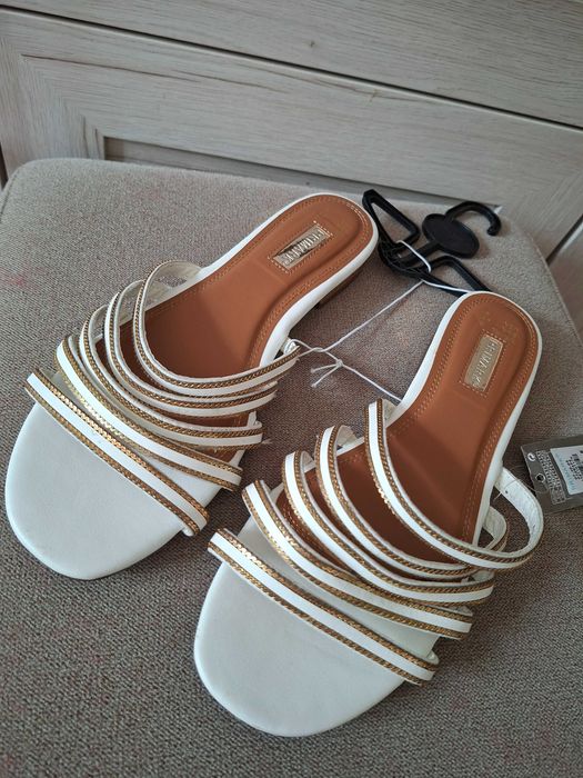 Piękne, eleganckie klapki damskie Primark biało złote 39