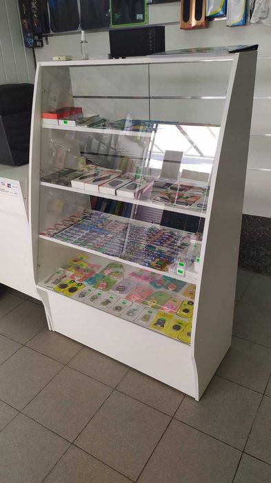 Прилавки та вітрини для магазину | Ціни від виробника