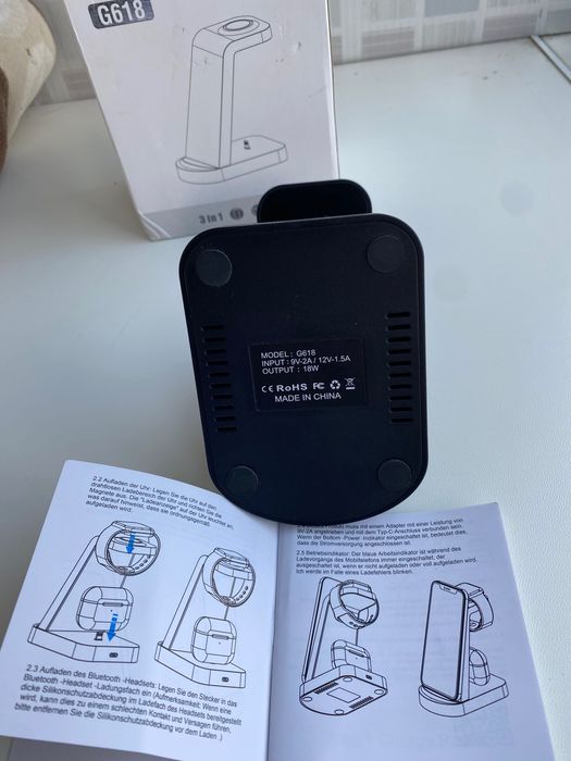 Швидка зарядка 3 в 1 бездротова –G618  18 w iPhone, Apple
