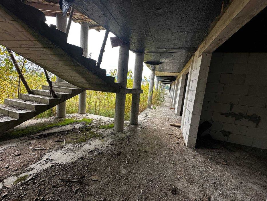 Продається база відпочинку в смт. Солотвино