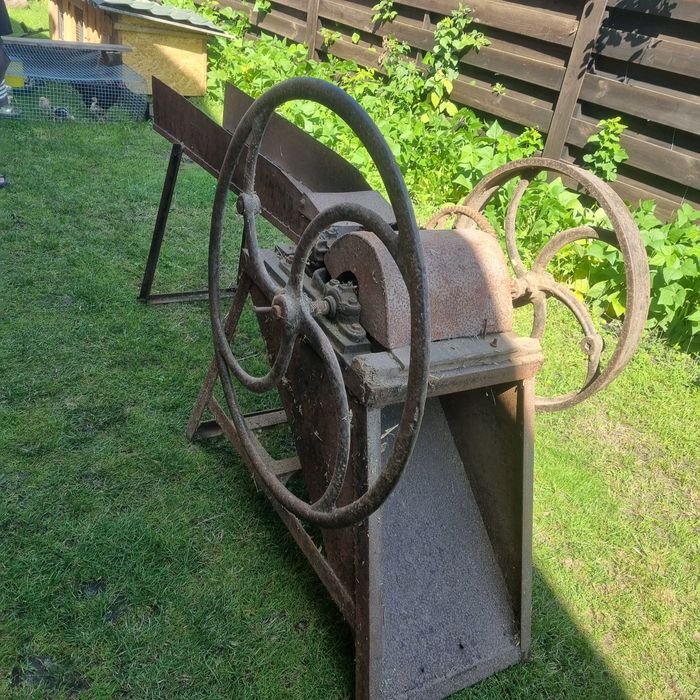 Продам січкарню.