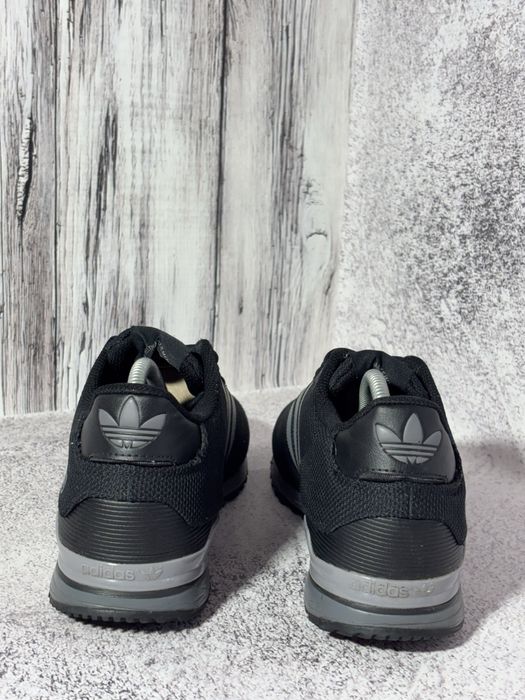 adidas zx 750 оригинал - купити чоловіче взуття - Ціна на OLX.ua