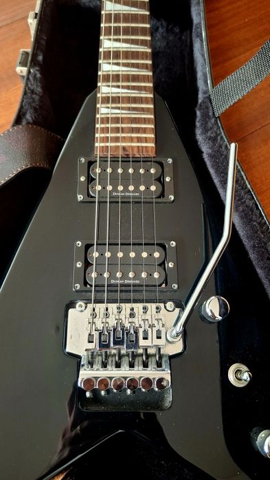 Jackson KVX10 King V c/ Floyd Rose