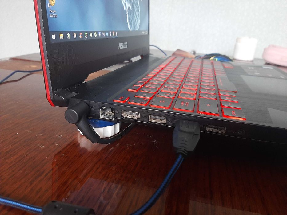 ASUS TUF Gaming FX505GD обменяю на более мощный ноутбук с доплатой