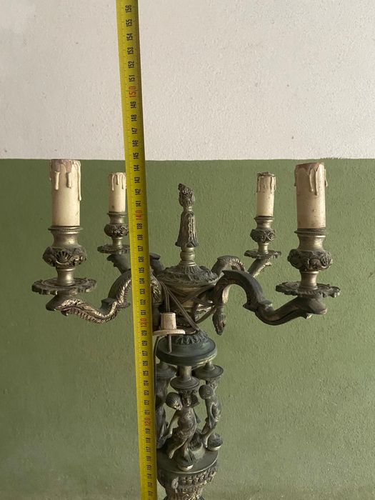 Candeeiro de Pé Alto / Candelabro Antigo em Bronze (5 Luzes) - 155cm